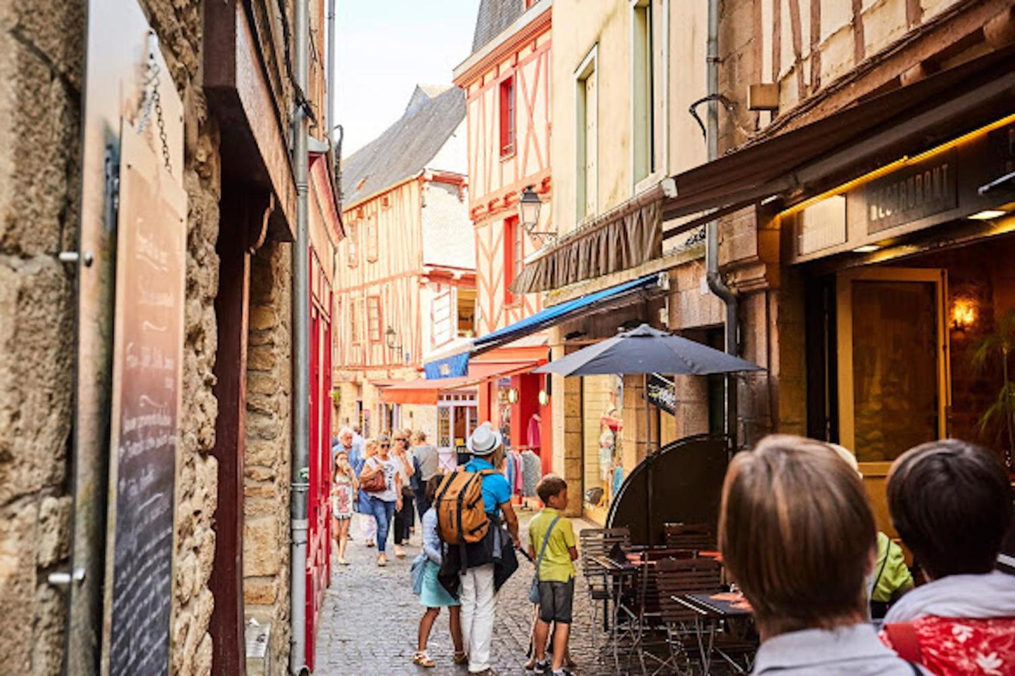 Appartement Neuf Rdc Avec Terrasse A Vannes Centre 外观 照片